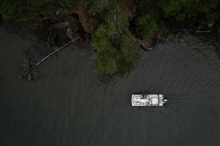 Overhead show of a Premier Pontoon rental.